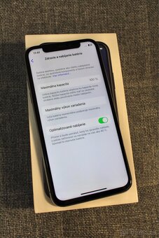 iPhone X 64GB (plne funkčný) - 3