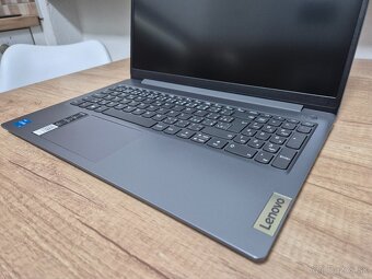 Lenovo Ideapad Slim 3 /i3-N305/8GB RAM/FHD/512GB SSD/ - 3