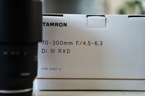 Tamron 70-300mm f/4.5-6.3 Di III RXD - 3