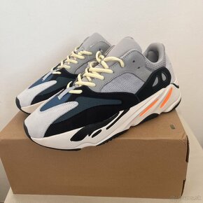 Yeezy Boost 700 Waverunner 46 - 3