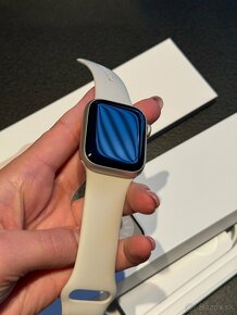 Apple watch series 8 alu star - 3