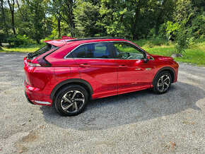 Mitsubishi Eclipse Cross 2.4 MIVEC PHEV Instyle+ CVT - 3