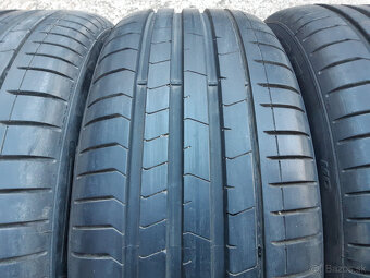 235/50 R19  -letné Pirelli - 3