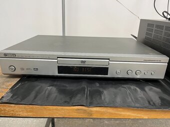 Domáce kino YAMAHA RX-V440RDS - 3