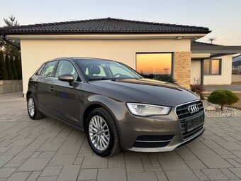 Audi A3 1.6TDI DSG Sportback - 3