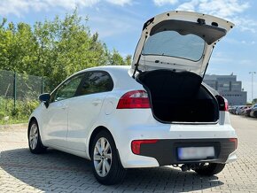 Kia RIO 1,4 CRDi 5D GOLD - 3