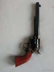 Revolver 45 colt - 3