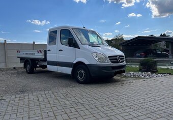 Mercedes Benz Sprinter - 3