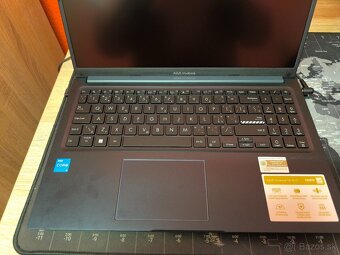 Asus Vivobook X1504VA-NJ980W - 3