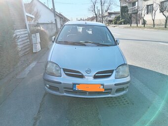 Nissan Almera tino - 3