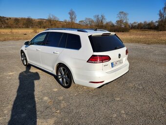 Predám VW Golf Variant 1.5 TSI ACT R-Line Highline, 110 kw - 3