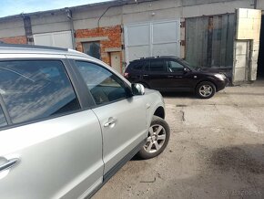 Predám Hyundai Santa fe 2.2 CRDi r.v.2007 - 3