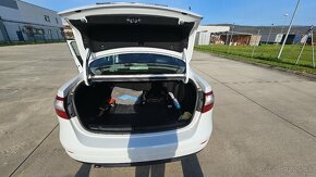 Renault  Fluence 1,6 - 3