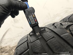 225/50 R17 Zimné pneumatiky Pirelli Sottozero 2 kusy - 3