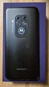 Motorola One Zoom 4GB/128GB Dual SIM - 3