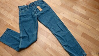 Nové Levi's 505 W34L32 - 3