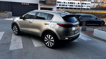 KOA SPORTAGE 2.0 crdi 4x4 A/T - 3