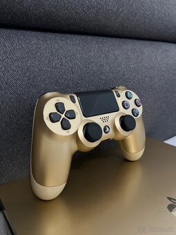 Playstation 4 GOLD 500GB - 3