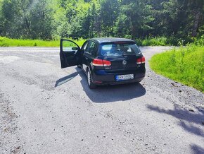 Predám Volkswagen Golf VI. - 1.6 TDi BlueMotion r.v. 2011 - 3