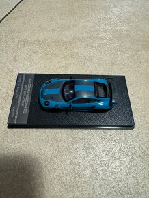 1/64 PORSCHE 911 GT2 RS LIMITED EDITION - 3