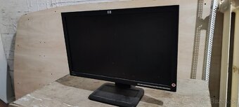 Monitor HP - 3