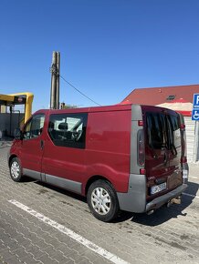 Opel Vivaro 2.5CDTI - 3