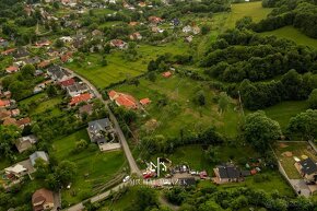 Ponúkame Vám exkluzívne na predaj pozemok o rozlohe cca 2300 - 3