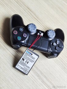 Veľká 2000 mAh batéria pre SONY Ovládač Dualshock 4 na PS4 - 3