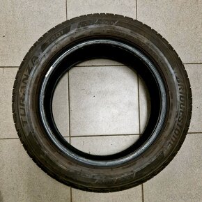 225/55r17 Bridgestone Turanza T001 - 3