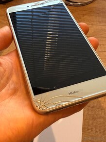 Huawei P9 lite 2017 - 3