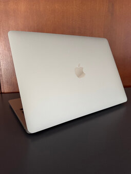 MacBook Air 13" M1 - 3