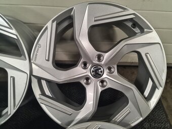 BORBET- 5X112 R19 8,0J ET45 - 3