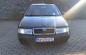 Škoda Octavia 1.6 benzín 74KW TOP STAV - 3