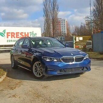 BMW Rad 3 Touring 320d mHEV xDrive A/T - 3