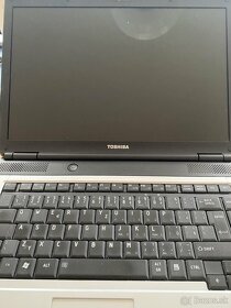 Notebook Toshiba Satellite L300D-10B - 3