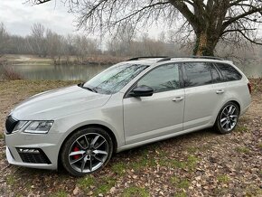 ŠKODA Octavia Combi 2.0 TDI RS DSG 135/184PS - 3