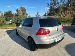 Volkswagen Golf V 2.0tdi 103kw manuál 6st - 3