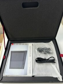 AUDI TV RSE III Tablet - 3