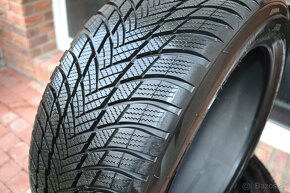 245/45 R20 Zimne pneumatiky Bridgestone - 3