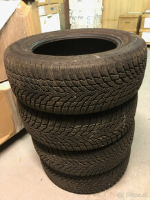 NOKIAN WR Snowproof 215/60 R16 zosilnené 99 H Zimne pneu - 3