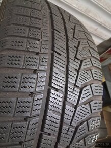 Hankook zimné 225/50/R18 - 3