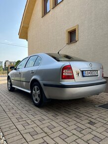 Škoda octavia 1,6 Benzin - 3