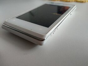 Sony Xperia E c1505 - 3