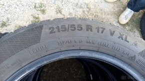 215/55r17  98V XL  Continental  zimne - 3