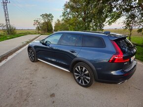 VOLVO V60 CC CROSS COUNTRY - 3