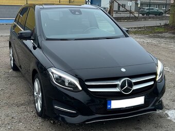 Mercedes Benz B200 CDI -AUTOMAT - PANORÁMA - LED - ACC -KOŽA - 3