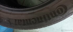 Pneu 235/45 R17 - 3