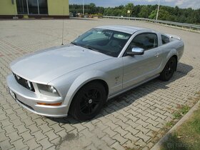 Mustang V8 GT, S197, manual, bez nehôd - 3