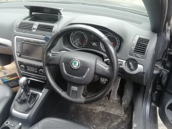 Rozpredám škoda octavia 2 facelift 2,0 tsi combi RS - 3