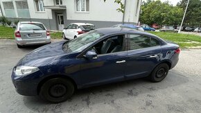 Renault Fluence na náhradné diely - 3